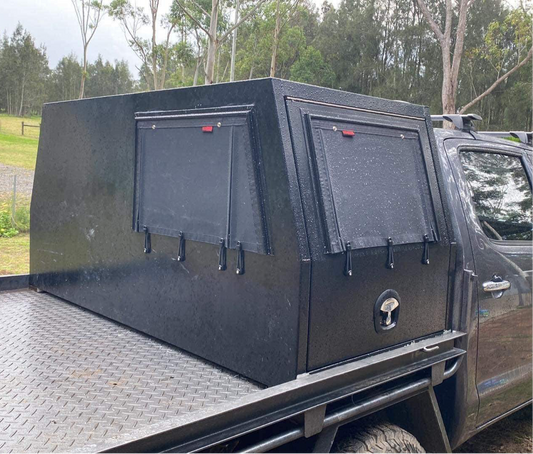 APB Angled Dog Box Cover (Right)*