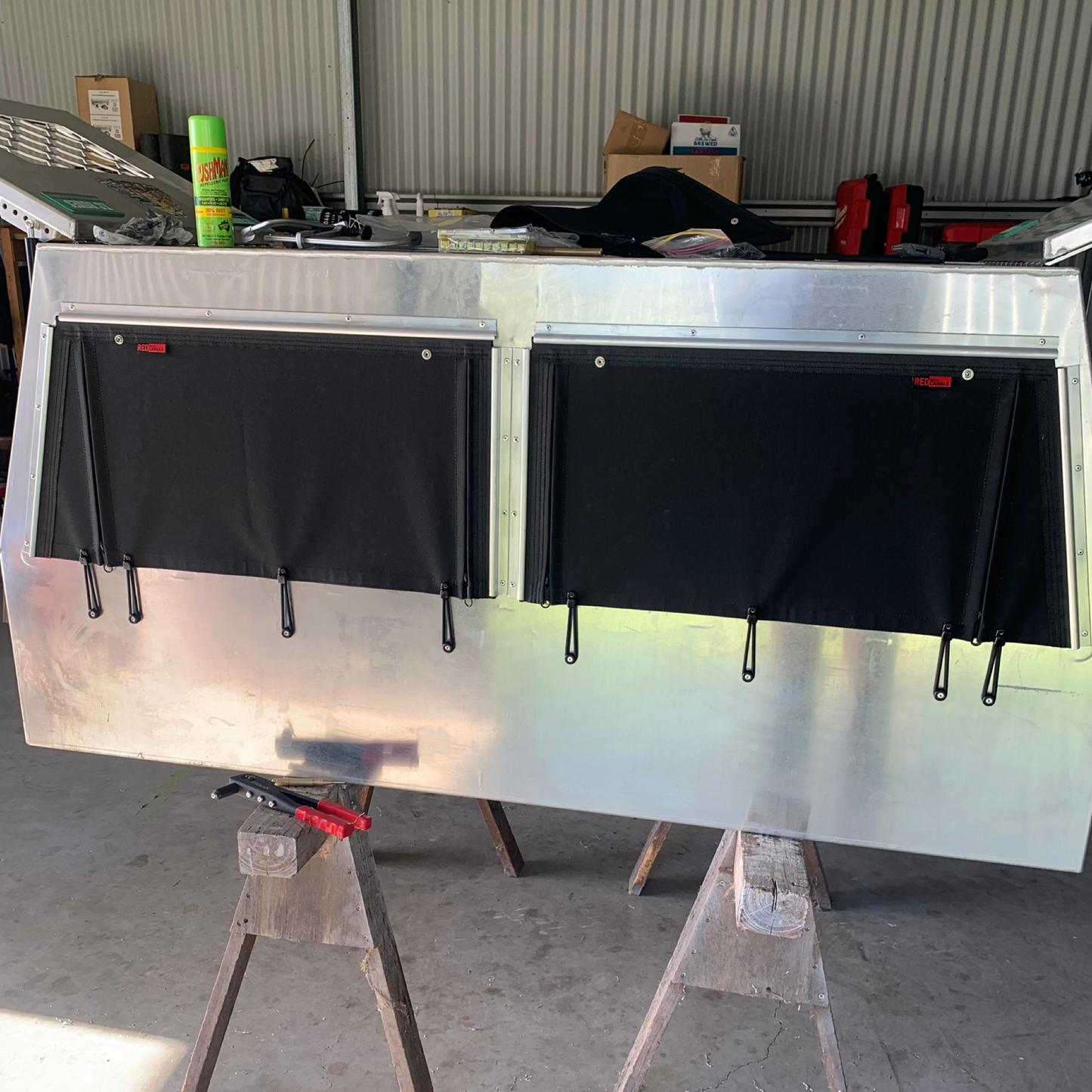 T.C Boxes Dog Box Cover - Full Size (Angle on Left Side)*