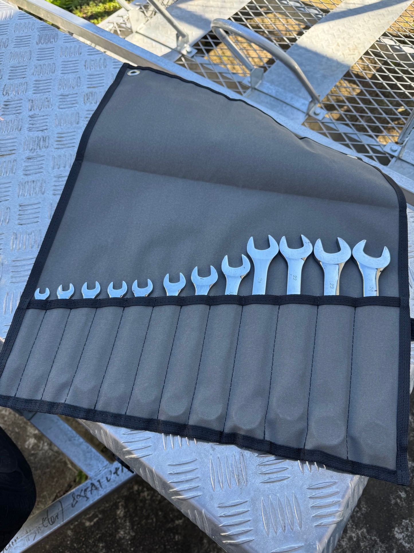 Canvas Spanner Roll - 12 Pocket